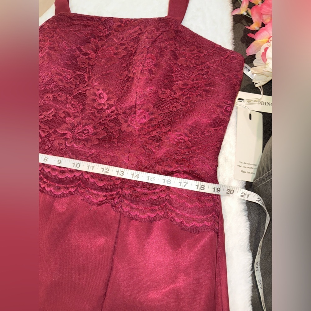 NWT Elegant Burgundy Lace Wedding Dress Size 16 - Picture 8 of 9